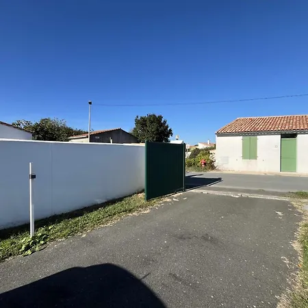 Loizeau - Maison 2 *